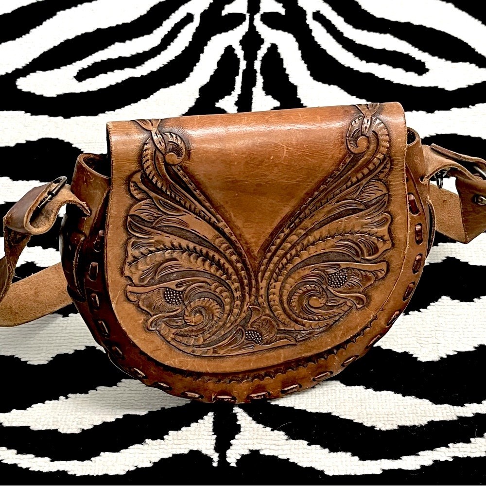 Vintage 60s/70s Hand Tooled Leather Floral Handbag Boho Chic Western